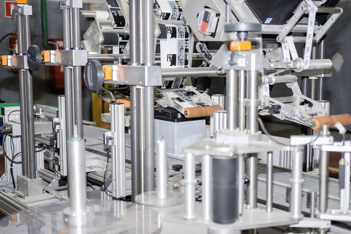 Строящий аккумуляторный завод. Бизнесмен в интервью TUT.BY рассказл о бизнесе, «козе» и науке - 5